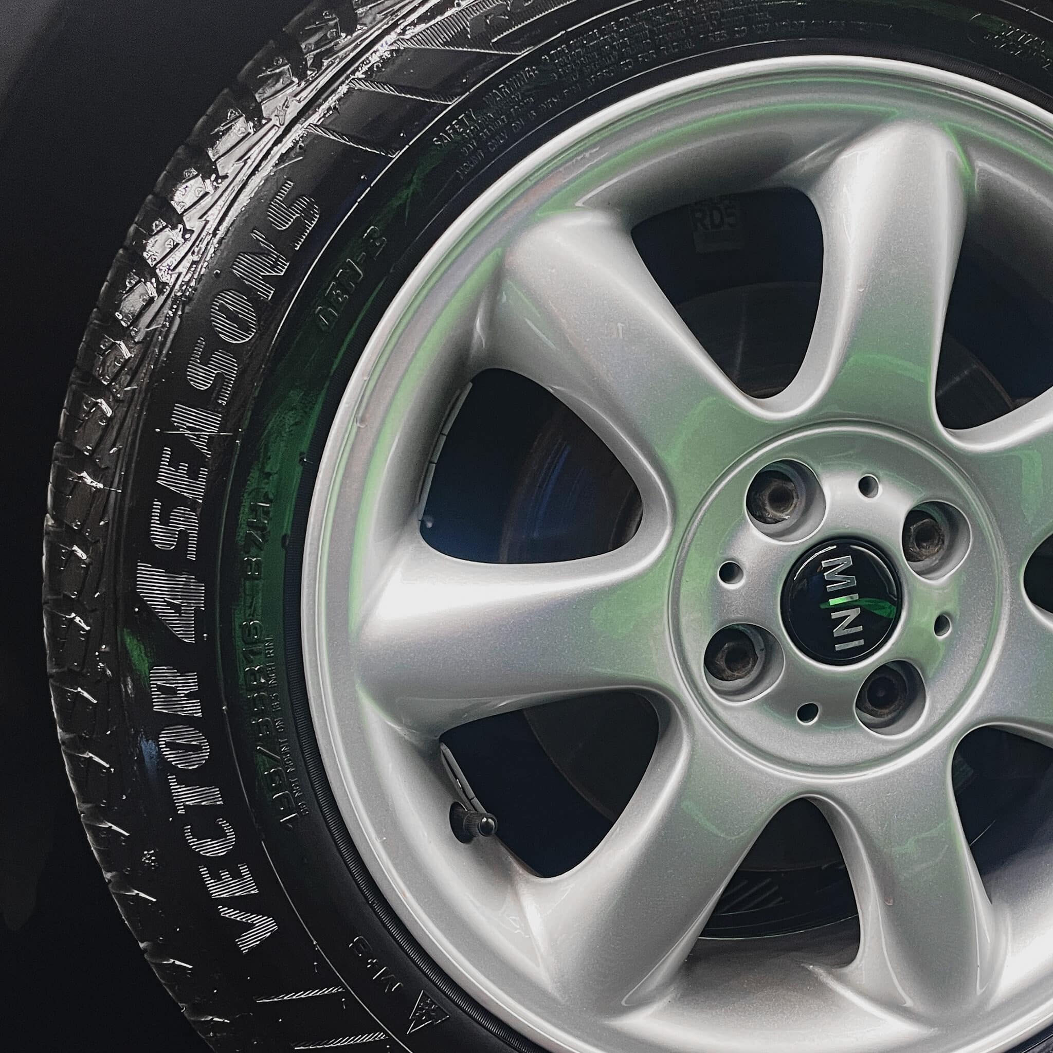 Slick Tyre & Trim Gel