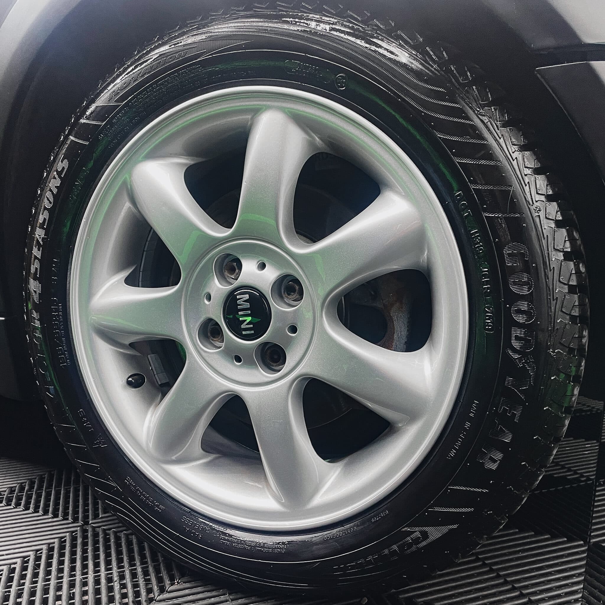 Slick Tyre & Trim Gel